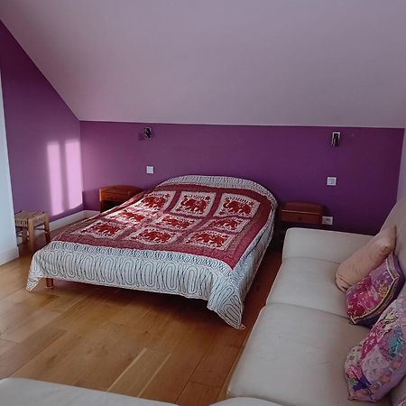 Apartmán Loft Sur La Bievre Bievres Exteriér fotografie