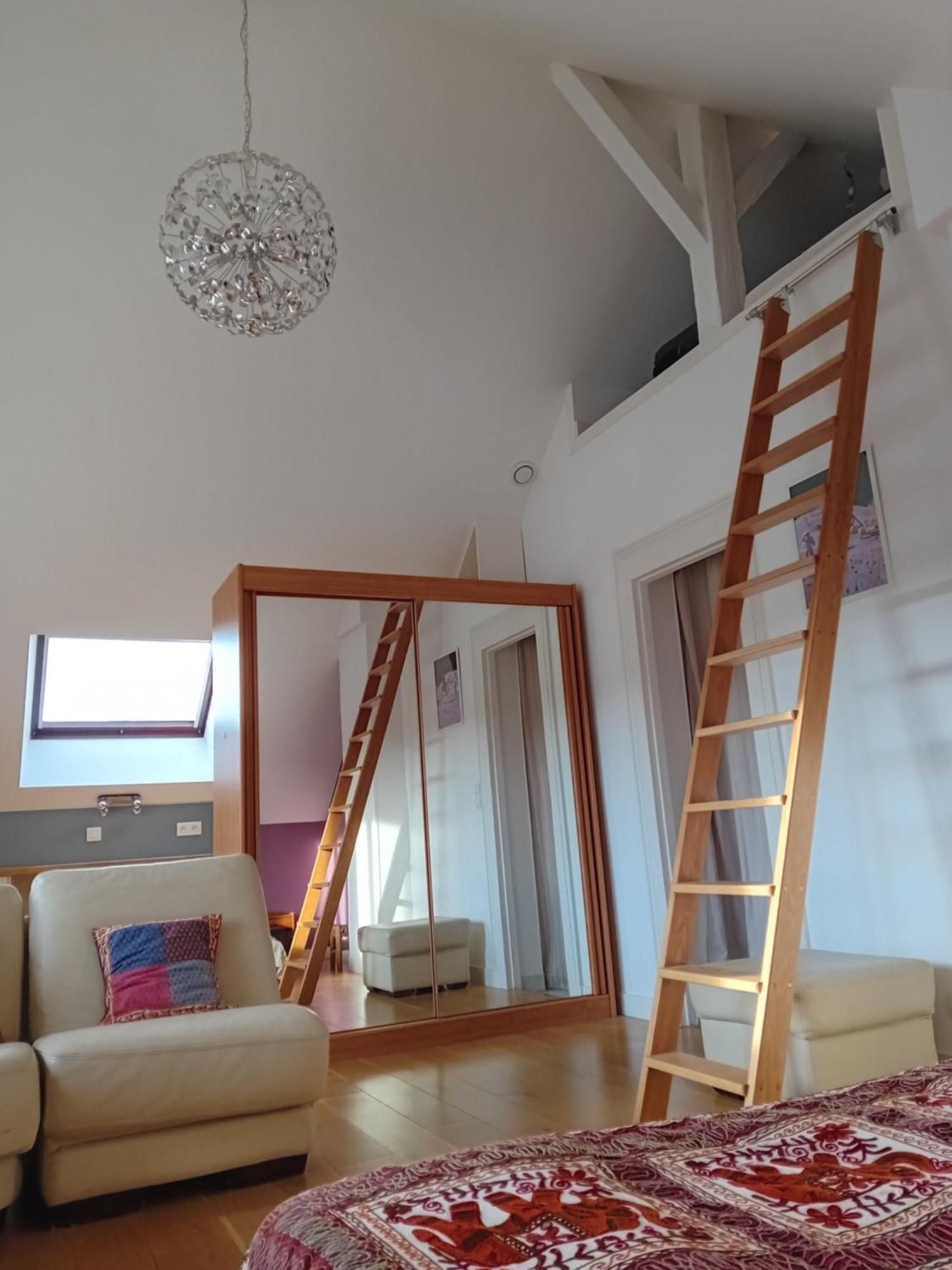 Apartmán Loft Sur La Bievre Bievres Exteriér fotografie
